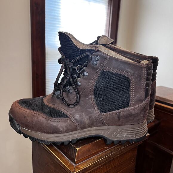 Vintage Danner Boots Mens Size 7 Brown Black GORE-TEX Vibram Hiking Outdoor USA - Picture 2 of 11